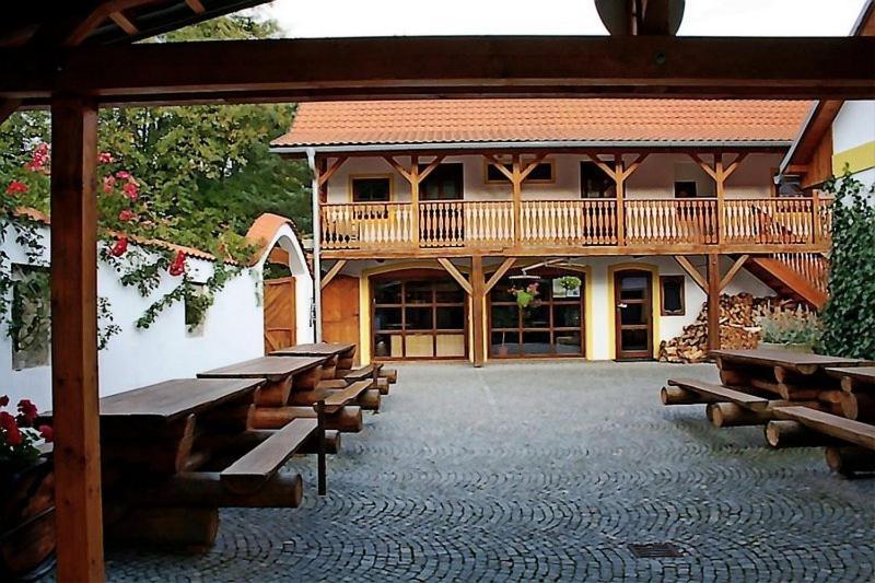 Penzion Kaminek Nové Hrady Exterior foto