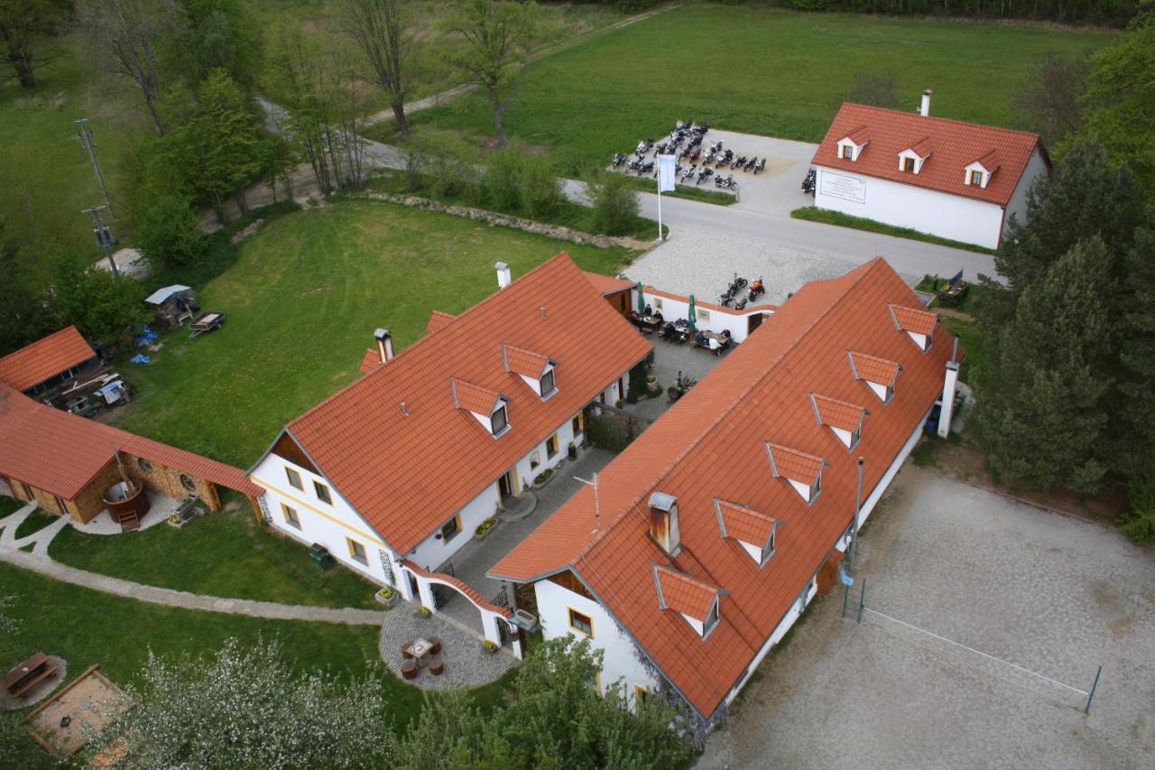 Penzion Kaminek Nové Hrady Exterior foto